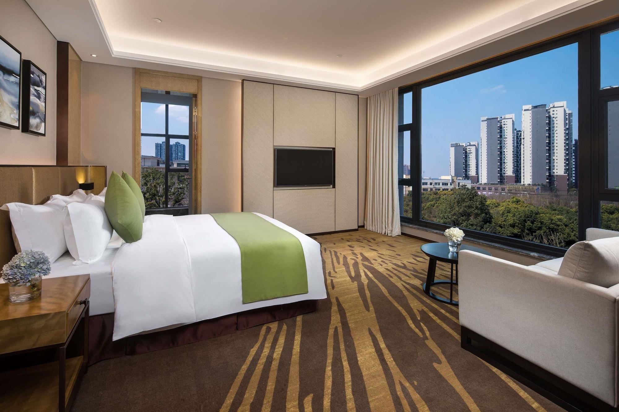 Leshan Ramada Hotel Екстериор снимка