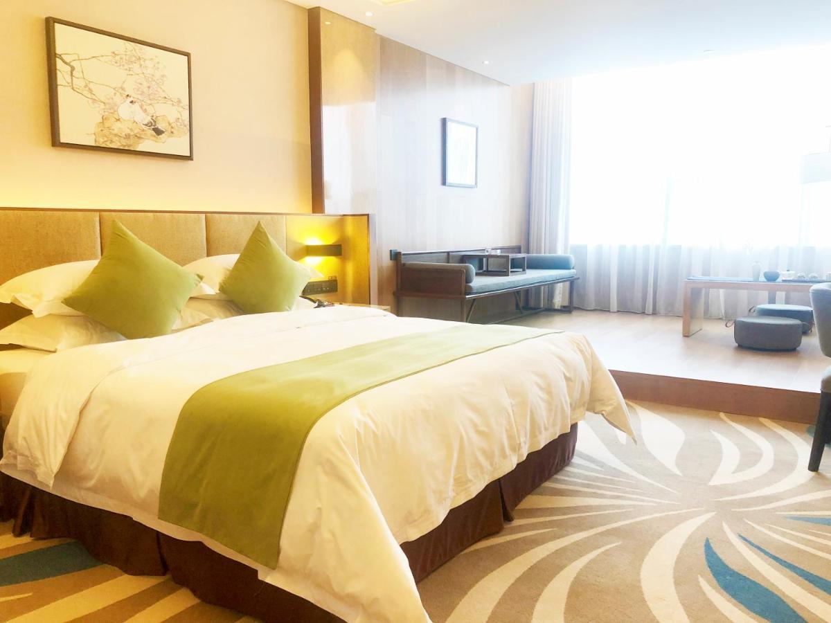 Leshan Ramada Hotel Екстериор снимка
