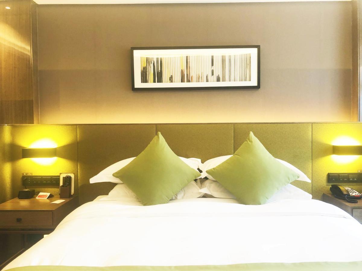 Leshan Ramada Hotel Екстериор снимка