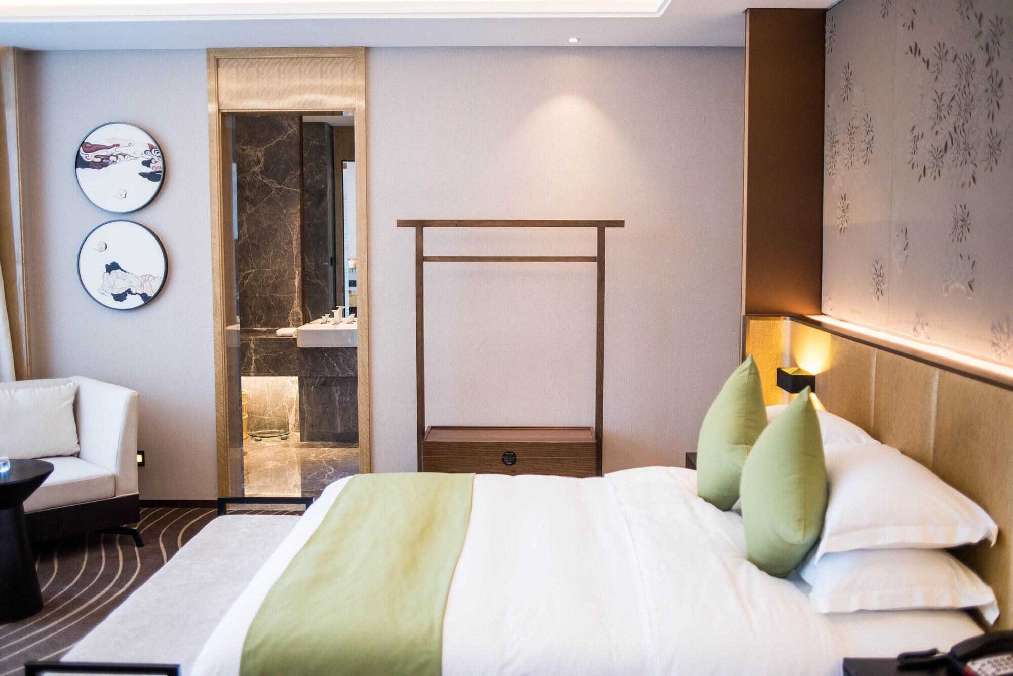 Leshan Ramada Hotel Екстериор снимка