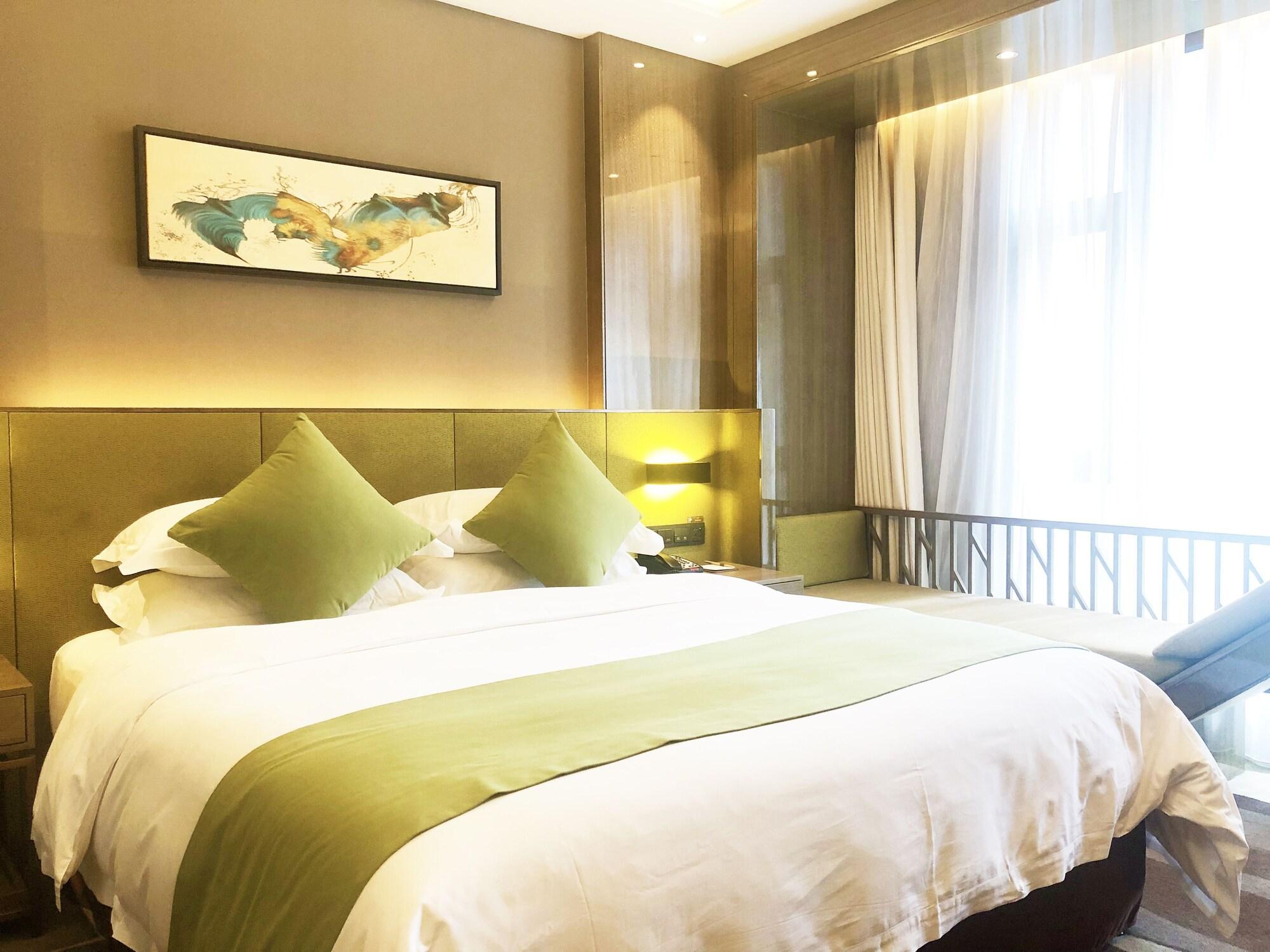 Leshan Ramada Hotel Екстериор снимка