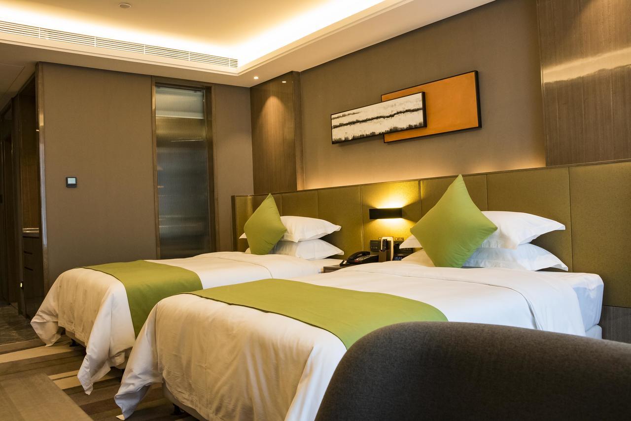 Leshan Ramada Hotel Екстериор снимка