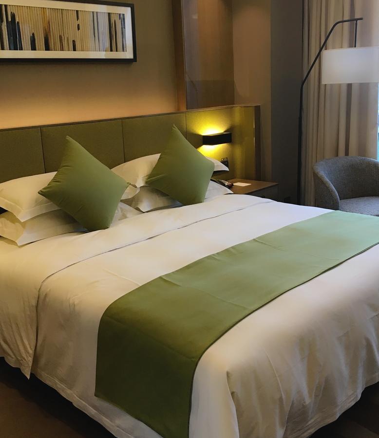 Leshan Ramada Hotel Екстериор снимка