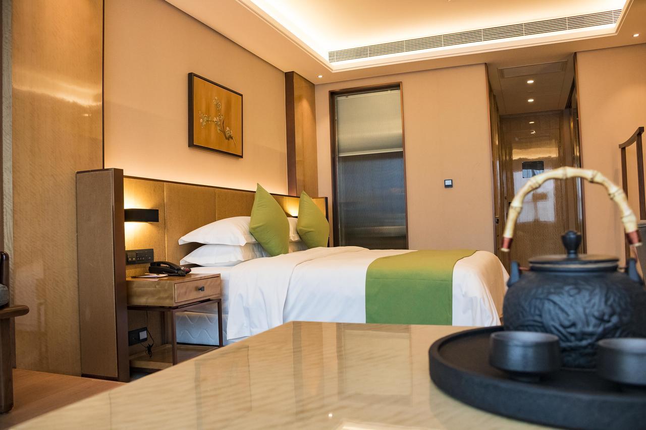 Leshan Ramada Hotel Екстериор снимка